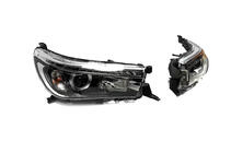 Toyota Hilux 2015– Ajovalot OEM V2 2015-2019 (xenon-polttimolle tai LEDille, 2 kpl) kuva 5