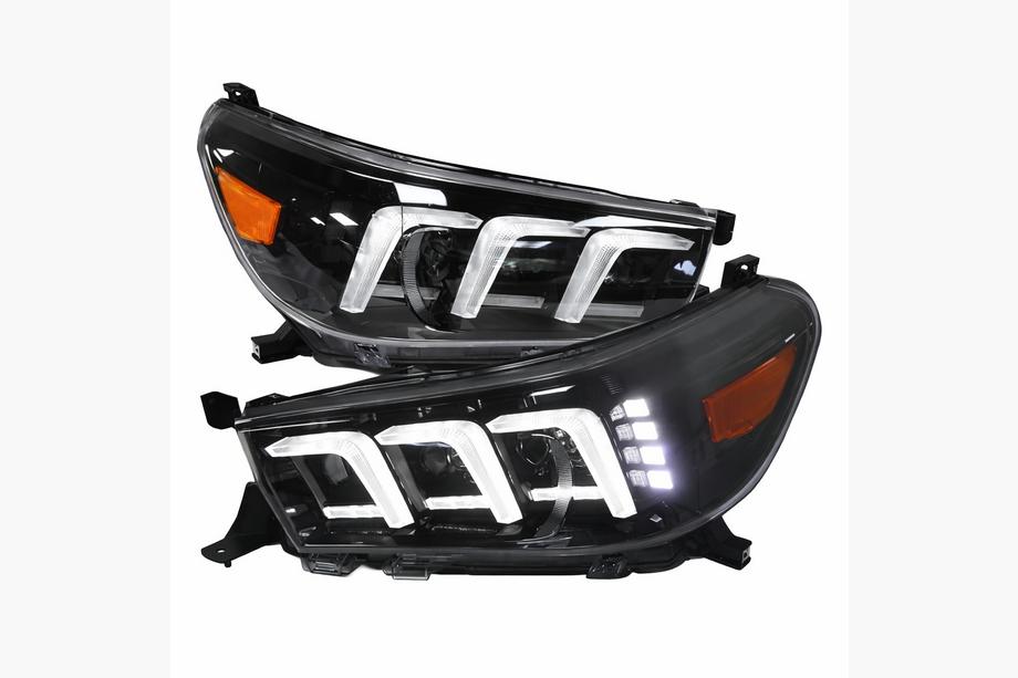 Toyota Hilux 2015– Ajovalot Lexus-design V2 2015-2019 (2 kpl) Kuva 1