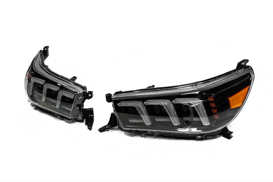 Toyota Hilux 2015– Ajovalot Lexus-design V2 2015-2019 (2 kpl) Kuva 3