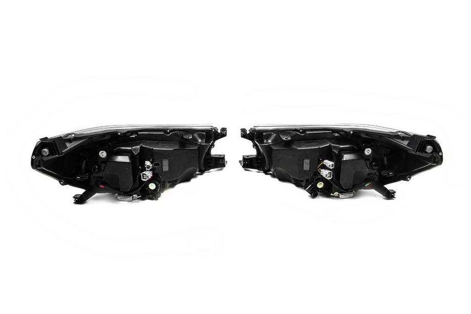 Toyota Hilux 2015– Ajovalot Lexus-design V2 2015-2019 (2 kpl) Kuva 6