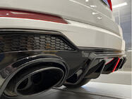 Audi Q3 2019–2025 Takadiffuusori pakoputken päillä QRS-Style kuva 1
