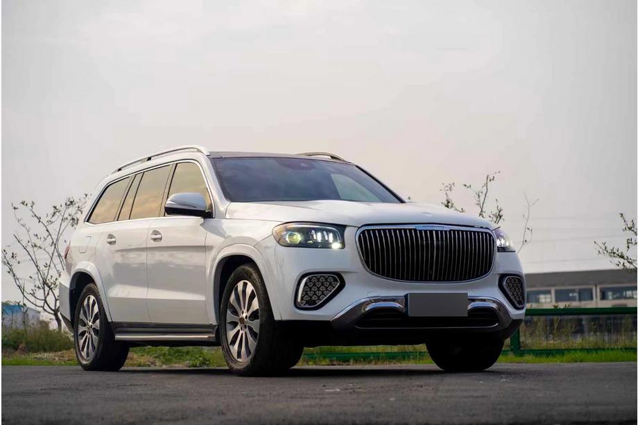 Mercedes GL/GLS -luokka X166 2012–2019 Restyling-/muunnossarja X166:sta GLS X167 Maybachiin (Type-B) Image