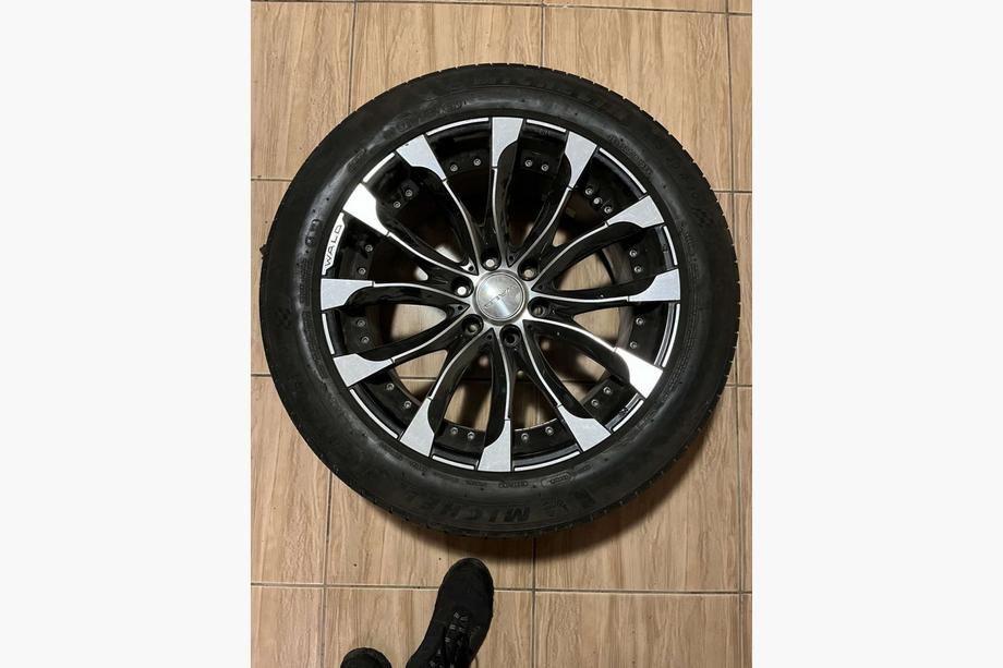 Toyota Land Cruiser Prado 150 2009–2023 Wald R20 alumiinivanteet (4 kpl) Kuva 1
