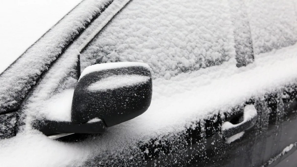 Pakkasen vaikutus autoon: seuraukset ja ennaltaehkäisy