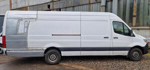 Mercedes Sprinter W907/W910 2018– Koripidennyssarja Keskiosa kuva 7
