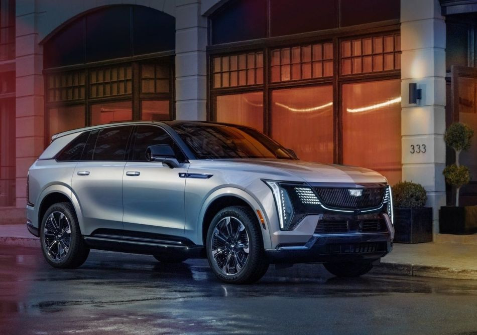 Cadillac Escalade IQ -koeajo: ylellisyyden sähköinen aikakausi