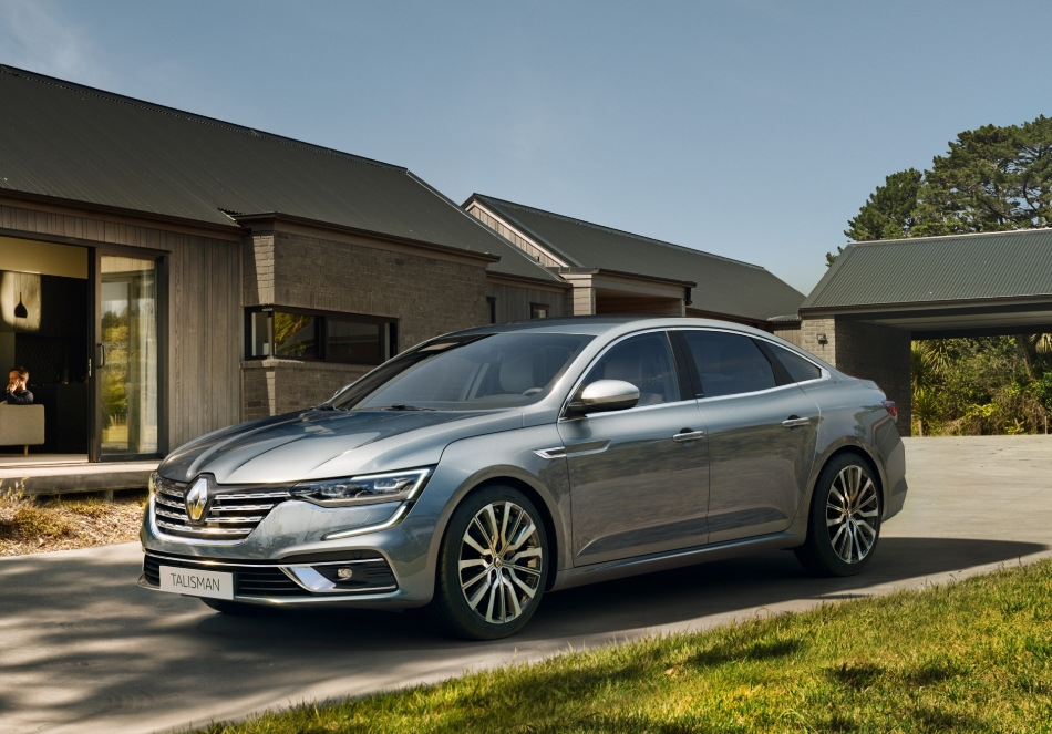 Renault Talisman -sedanin koeajo: ensimmäisen sukupolven facelift