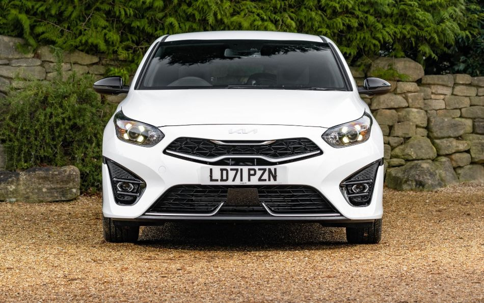 Kia ProCeed -farmari: katsaus 1. sukupolven facelift-malliin