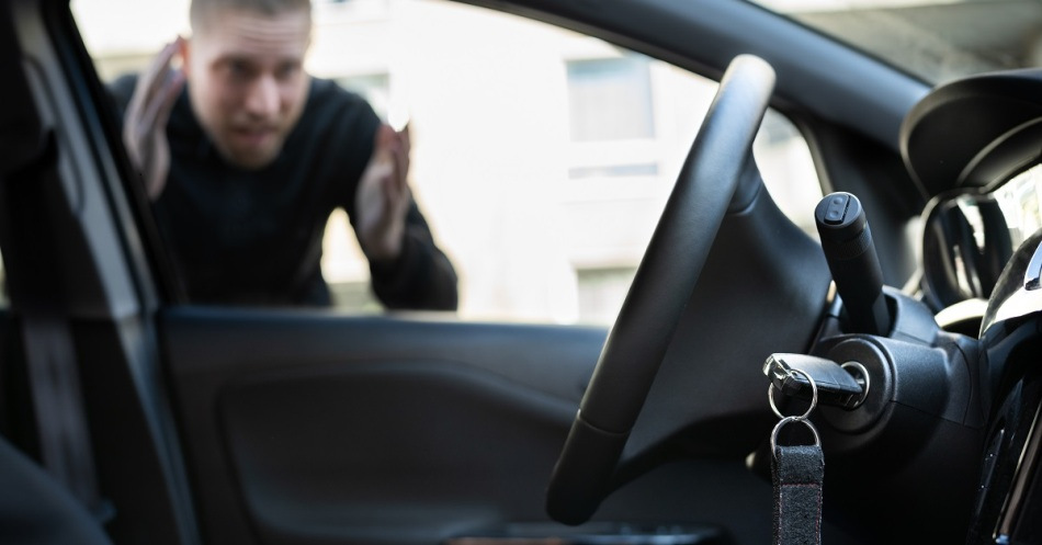 Näin avaat auton, kun ovet ovat lukossa: vinkit ja ohjeet
