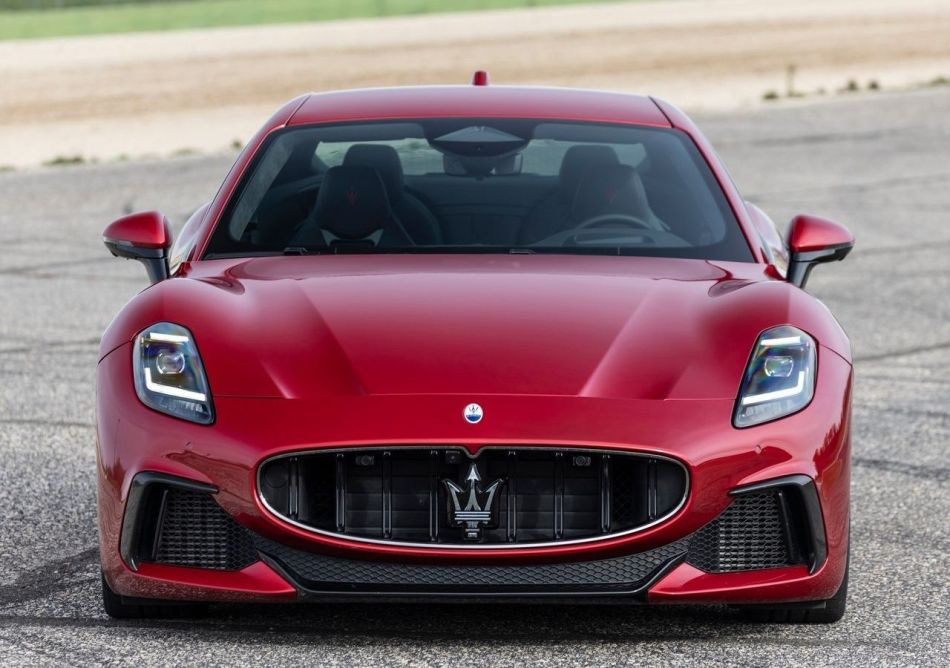 Maserati GranTurismo II: katsaus urheiluauton toiseen sukupolveen