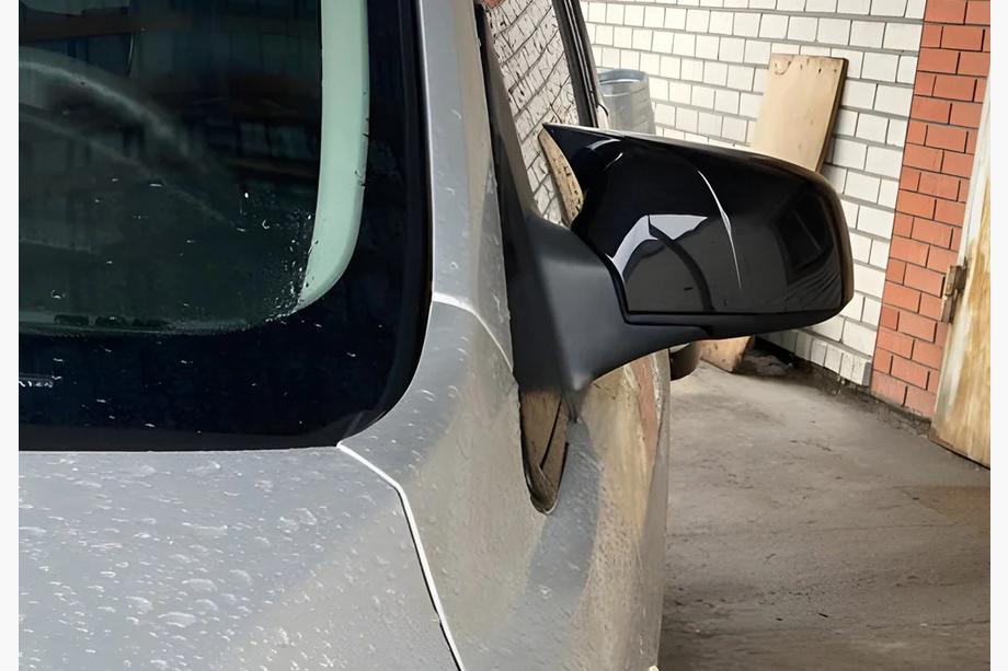Ford Fiesta 2002–2008 Peilikotelot BMW-Style (2 kpl) Image