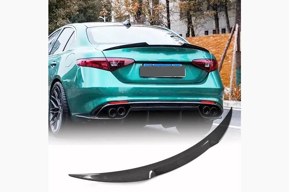 Alfa Romeo Giulia 2016–2022 Spoileri V3 (hiilikuitu) Image