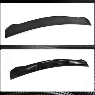Etupuskurin lip-spoileri Lip V2 (Base, hiilikuitu) Alfa Romeo Giulia 2016–2022 kuva 2