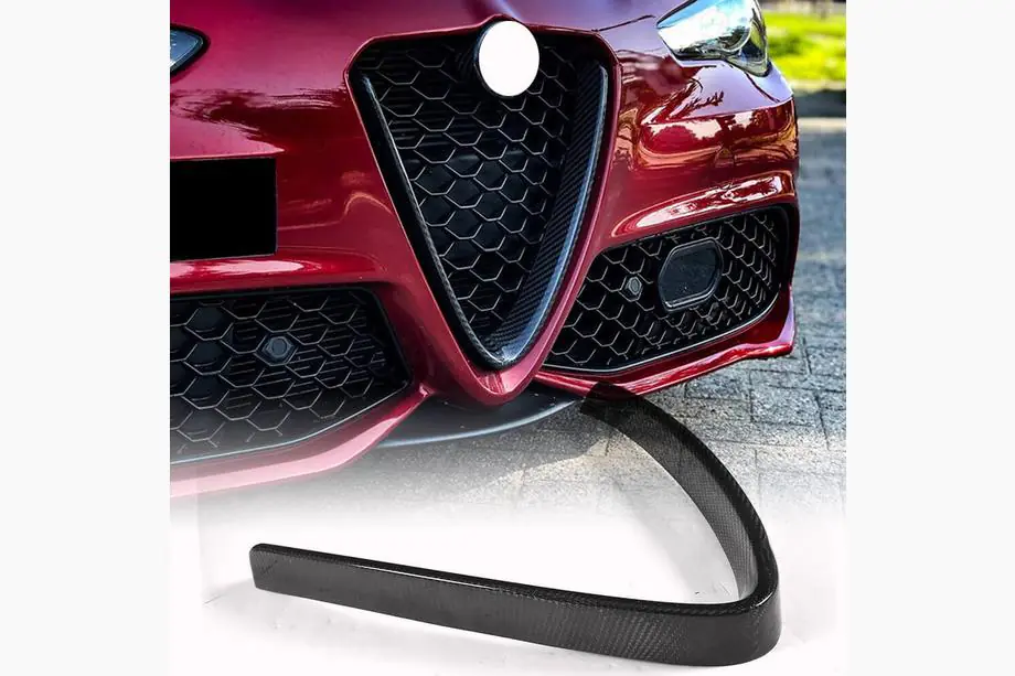 Alfa Romeo Giulia 2016–2022 Säleikön peite (Sport/Quadrifoglio) Image