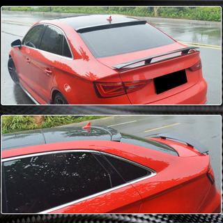 Takalasin spoileri V1 (Sedan, hiilikuitu) kuva 3