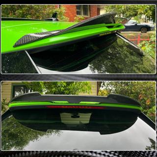 Spoileri (hatchback-malli, hiilikuitu) kuva 4