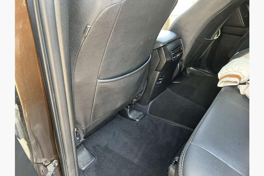 Toyota Land Cruiser Prado 150 2009–2023 Premium-tekstiilimatot (mustat) 7-paikkainen, 2009-2013 Kuva 3