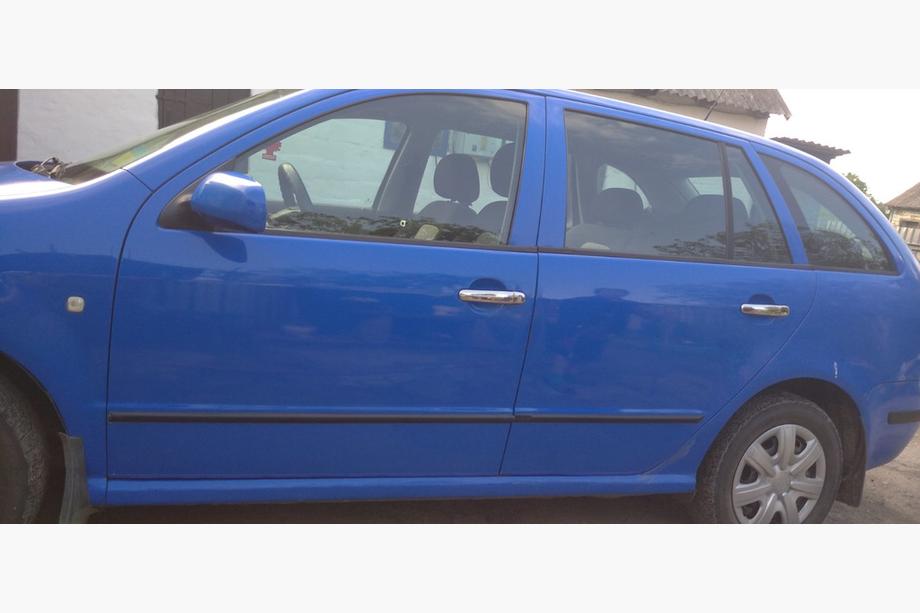 Skoda Fabia 2000–2007 Ovenkahvan kromisuojat (4 kpl, ruostumaton teräs) Carmos - turkkilainen teräs Image