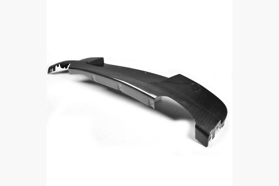 BMW 1-sarja E81/E82/E87/E88 2004–2011 Takapuskurin diffuusori V3 (E87 M-Sport, hiilikuitu) Image
