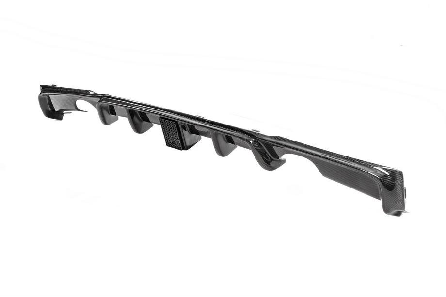 BMW 3-sarja F30/F31 2012–2019 Takapuskurin diffuusori V2 (F30 M-Sport, hiilikuitu) Kuva 6