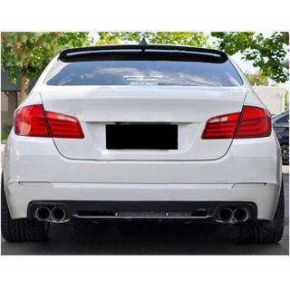Takapuskurin diffuusori V4 (F10 M-Sport, hiilikuitu) BMW 5-sarja F10/F11 2010–2016 kuva 2