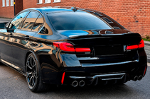 BMW 5-sarja G30/G31 2017–2023 Takapuskurin diffuusori V1 (M5 F90, hiilikuitu) kuva 1