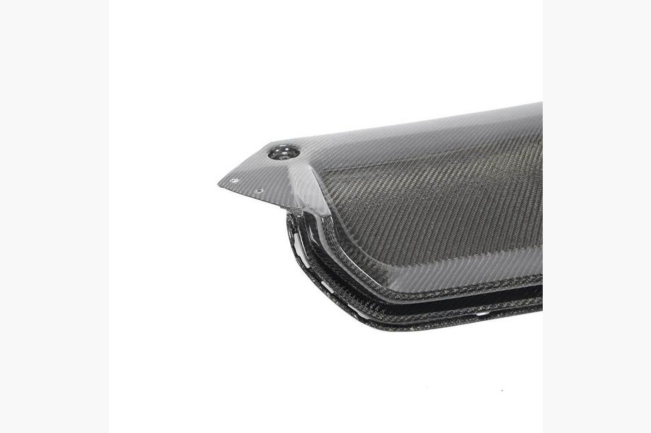 BMW 5-sarja G30/G31 2017–2023 Takapuskurin diffuusori V2 (M5 F90, hiilikuitu) Kuva 4