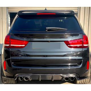 Takapuskurin diffuusori V1 (F85, hiilikuitu) BMW X5 F15 2013–2018 kuva 4