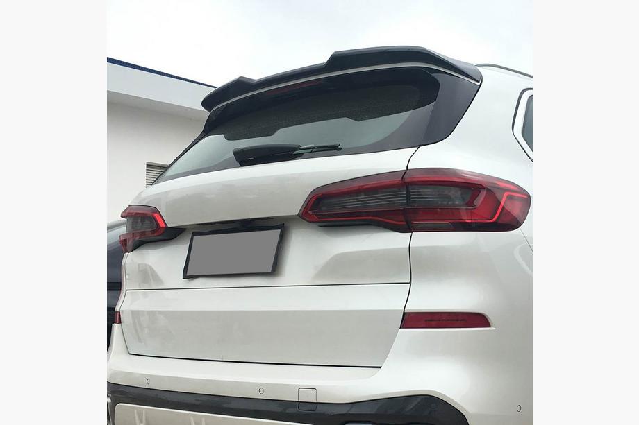 BMW X5 G05 2019–2026 Takalasin spoileri V1 (aito hiilikuitu) Image