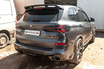 BMW X5 G05 2019–2026 Takalasin spoileri V3 (Aitoa hiilikuitua) kuva 10