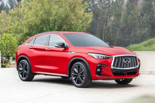 Koeajo: premium-crossover Infiniti QX55