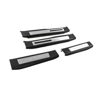 Valaistut kynnyslistat (4 kpl) Toyota Land Cruiser 300 2021– kuva 3