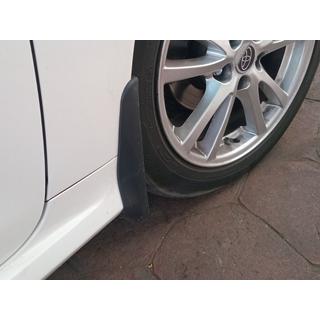 Roiskeläpät Premium (EU, 4 kpl) Toyota Corolla 2019– kuva 1