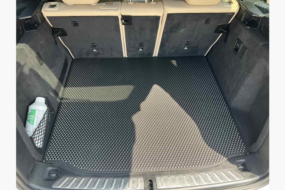 BMW X3 G01 2018– Tavaratilan matto (Musta) Image