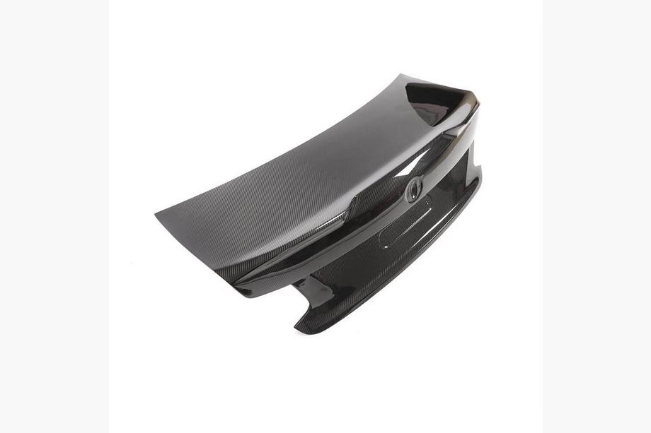 BMW 2-sarja F22/F23 2014–2021 Tavaratilan kansi, hiilikuitu (F87) Kuva 5