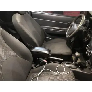 Mukitelineeseen asennettava kyynärnoja Hyundai Accent 2006–2010 kuva 1