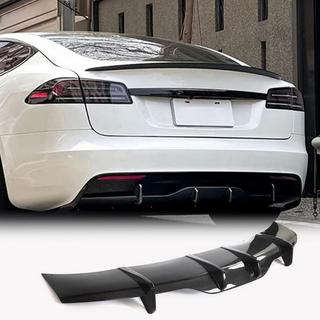 Takapuskurin diffuusori (Plaid 2021+, hiilikuitu) Tesla Model S 2012– kuva 1