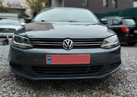 Volkswagen Jetta 2011–2018 Etusäleikön listat 2011-2014 (4 kpl, ruostumaton teräs) kuva 1