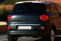 Fiat 500/500L 2013–2022 Takalukun reunalista (ruostumaton teräs) Carmos - turkkilainen teräs kuva 1