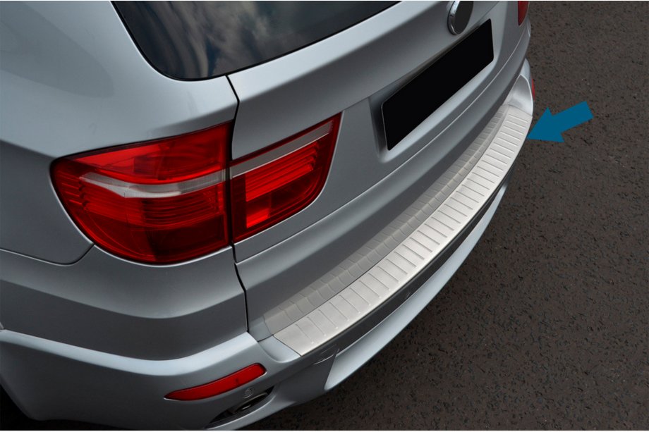 BMW X5 E70 2007–2013 Takapuskurin suojalista OmsaLine (rst.) Kuva 1