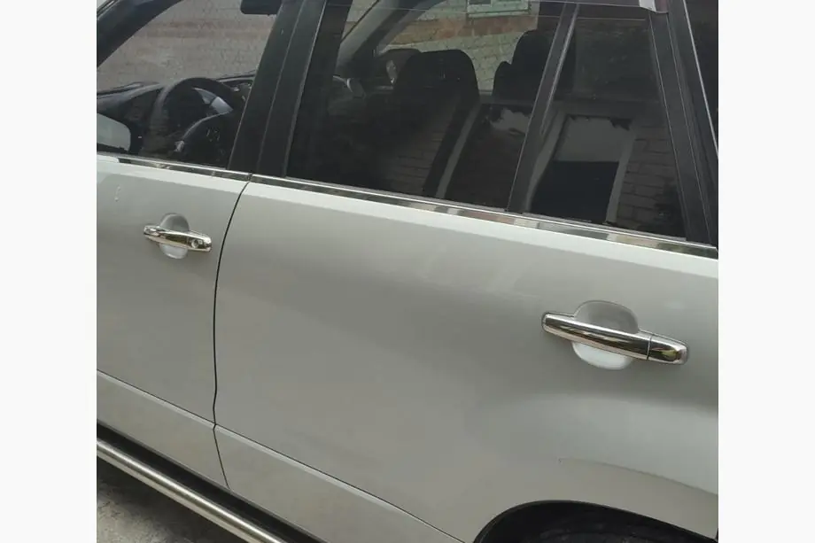 Suzuki Grand Vitara 2005–2017 Ovenkahvan suojakuoret (5 kpl, ruostumaton teräs, ilman keyless-sensoria) Image