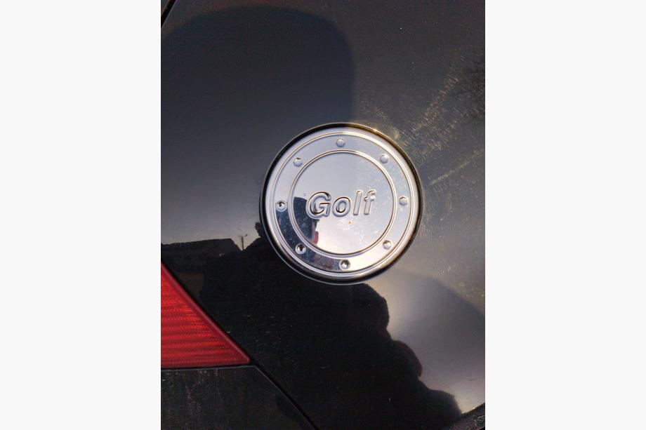 Volkswagen Golf 4 1997–2006 Polttoaineluukun peite (ruostumaton teräs) Image