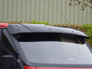 Ford Transit 2000–2014 Tuulilasin visiiri (kiiltomusta, 5 mm) kuva 10