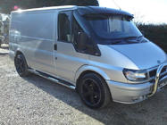 Ford Transit 2000–2014 Tuulilasin visiiri (kiiltomusta, 5 mm) kuva 12