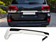 Toyota Land Cruiser 200 2007–2021 Takadiffuusori 2016-2021 (Executive 2016) kuva 1