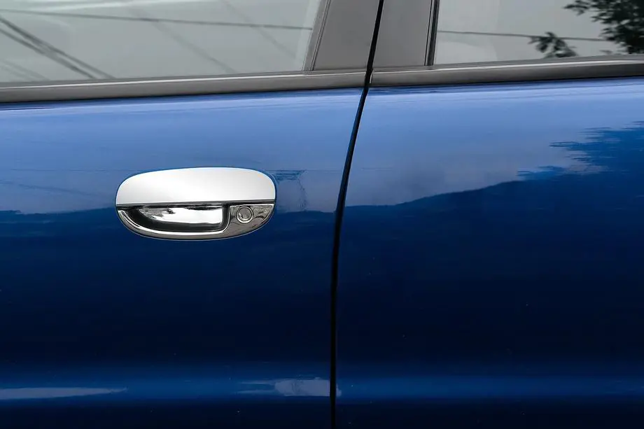 Chevrolet Lanos 1998–2017 Ovenkahvojen suojat (ruostumaton teräs) Image