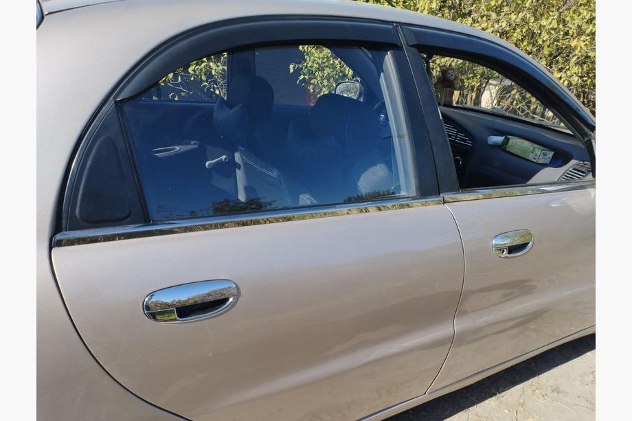 Chevrolet Lanos 1998–2017 Ikkunalistat (4 kpl, ruostumaton teräs) Image