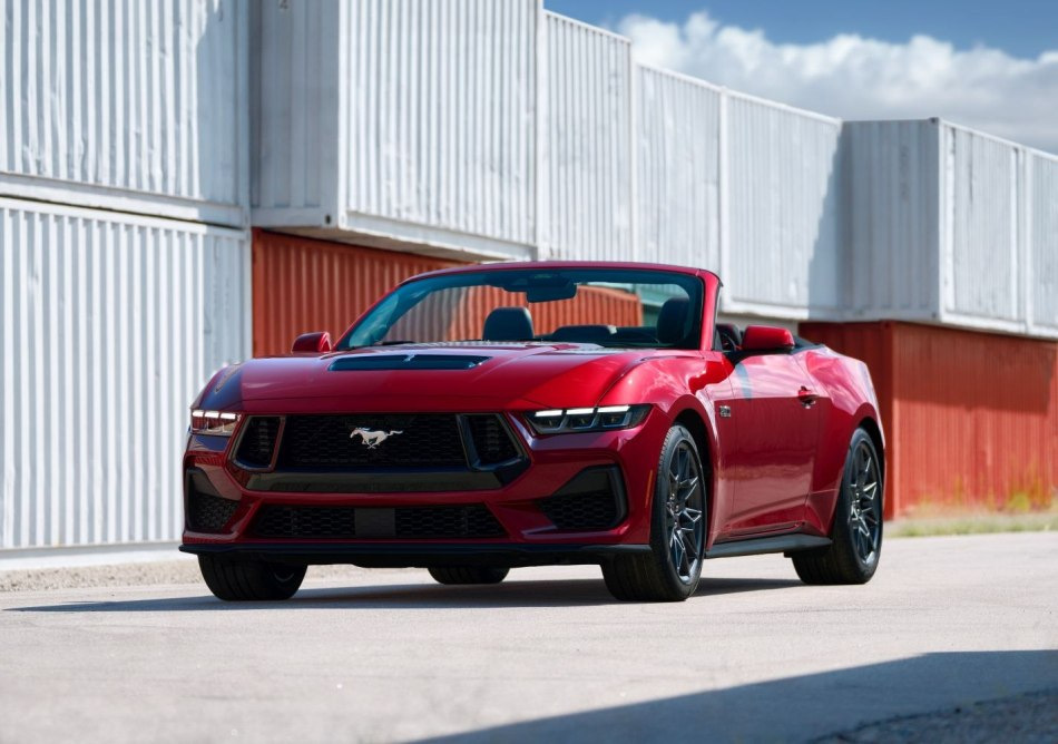 Koeajo: seitsemännen sukupolven Ford Mustang Convertible