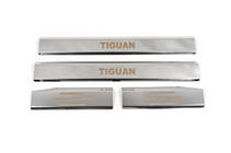 Volkswagen Tiguan 2007–2016 Carmos sisäkynnyslistat (4 kpl, ruostumaton teräs) kuva 2