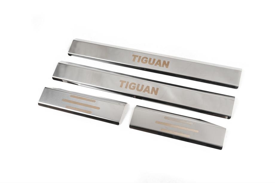 Volkswagen Tiguan 2007–2016 Carmos sisäkynnyslistat (4 kpl, ruostumaton teräs) Image